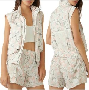 NWT Women's FREE PEOPLE Movement Vest